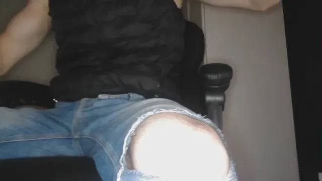 Offline mrfuki on Cam4