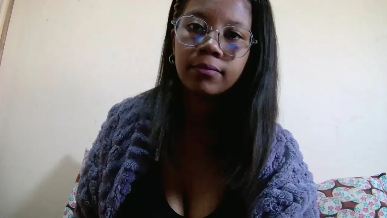 Offline Mulanne001 on Cam4