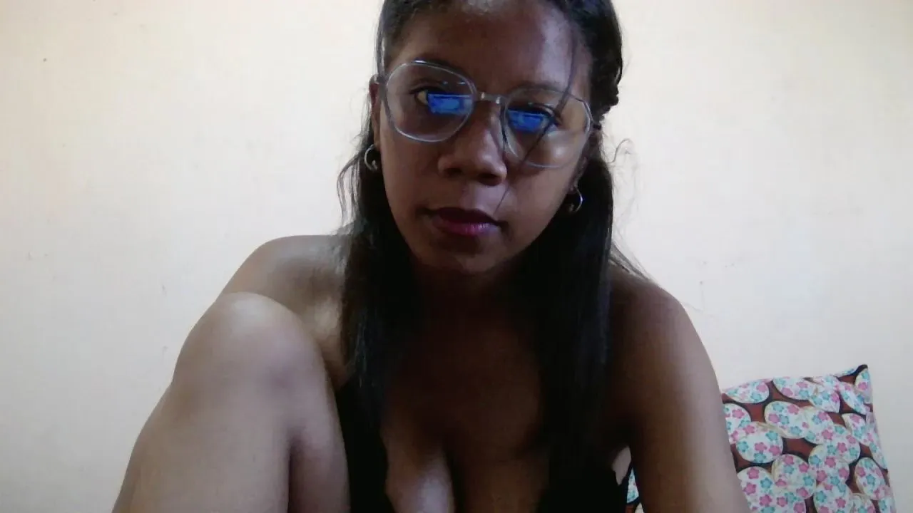 Offline Mulanne001 on Cam4