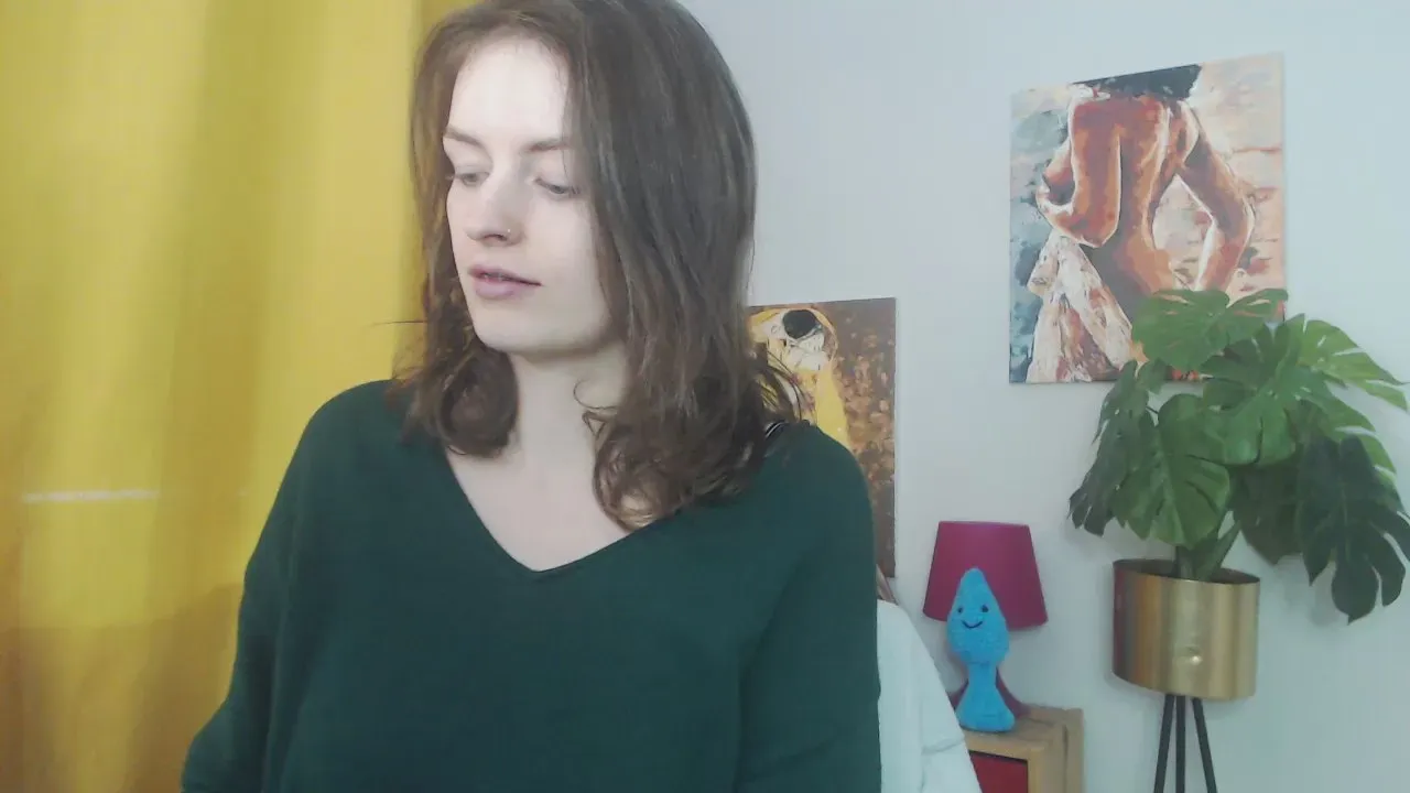 Offline nadine_lust on Cam4