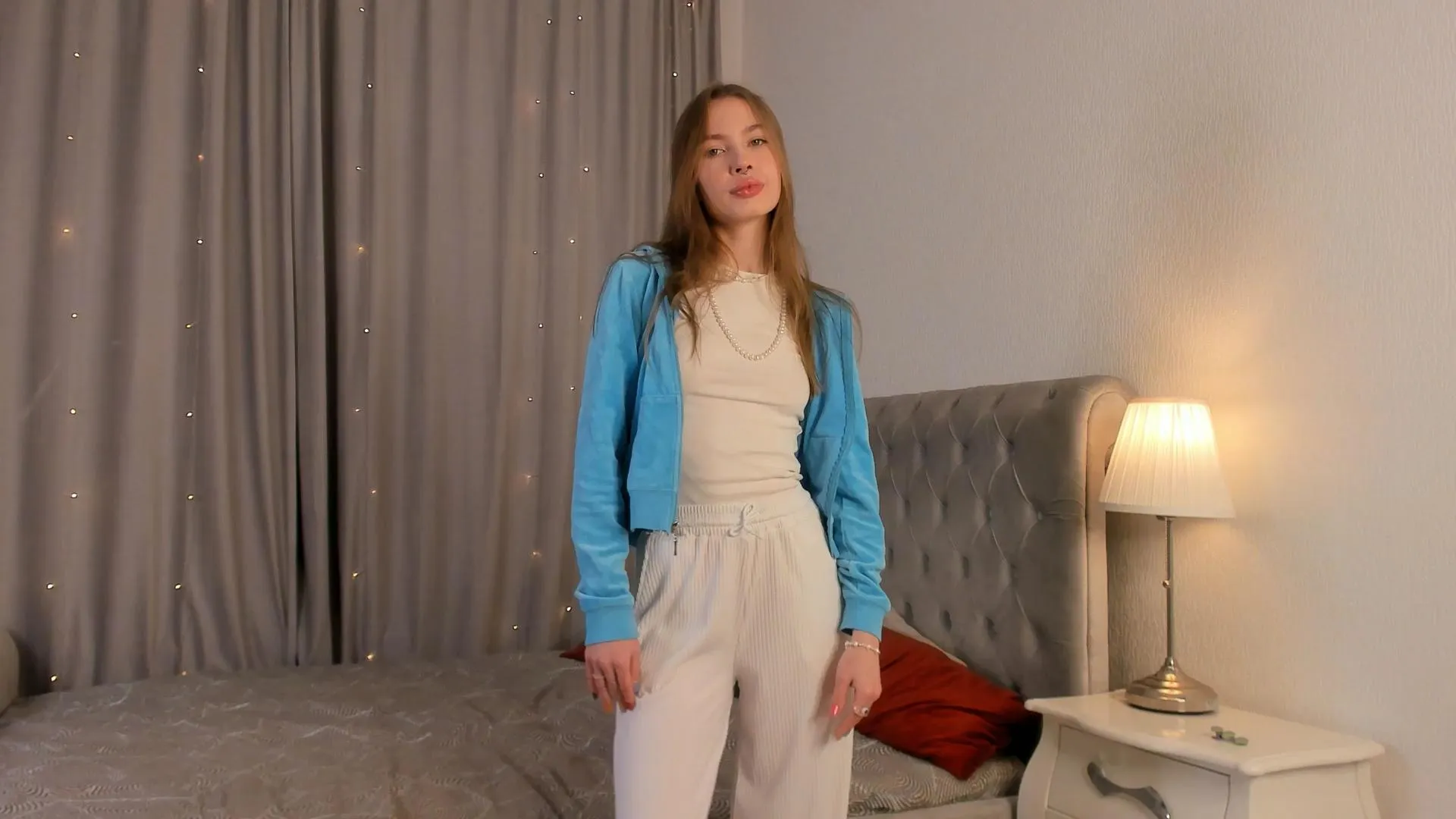 Offline NanaOgami on Cam4