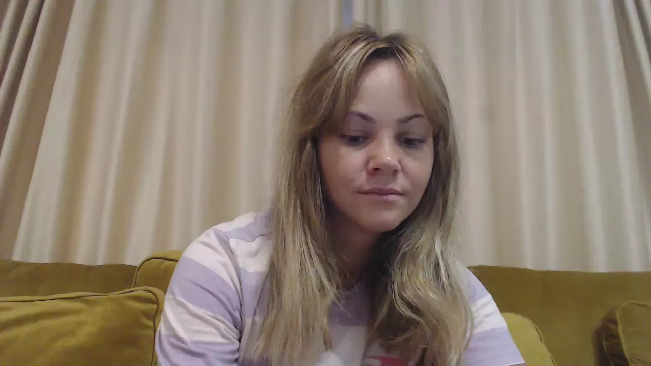 Offline nastyjessie on Cam4