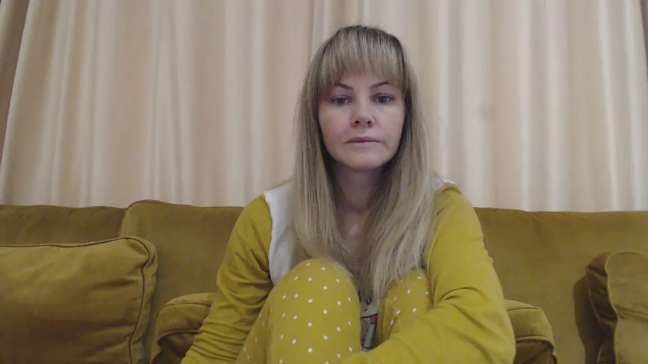 Offline nastyjessie on Cam4