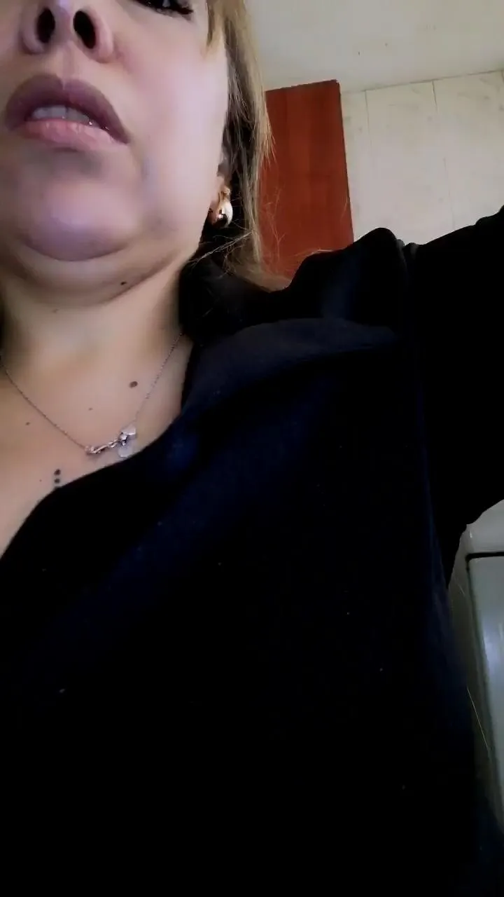 Offline natalia_milff on Cam4