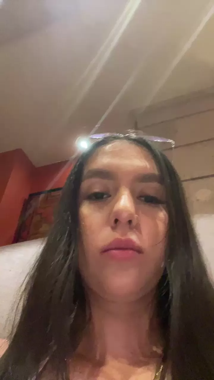 Offline natalismith on Cam4