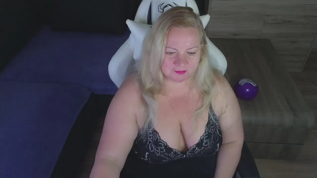 Offline Natalli888 on Cam4