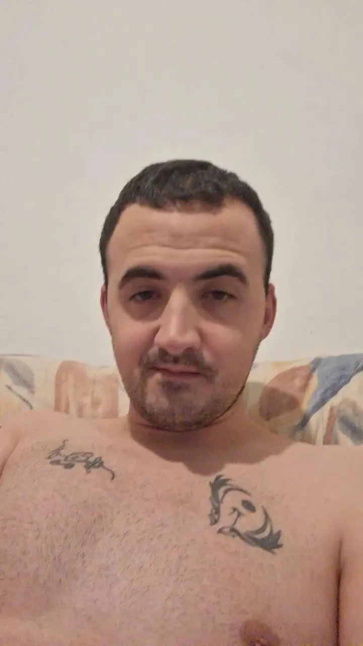 Freechat Nath2019 on Cam4