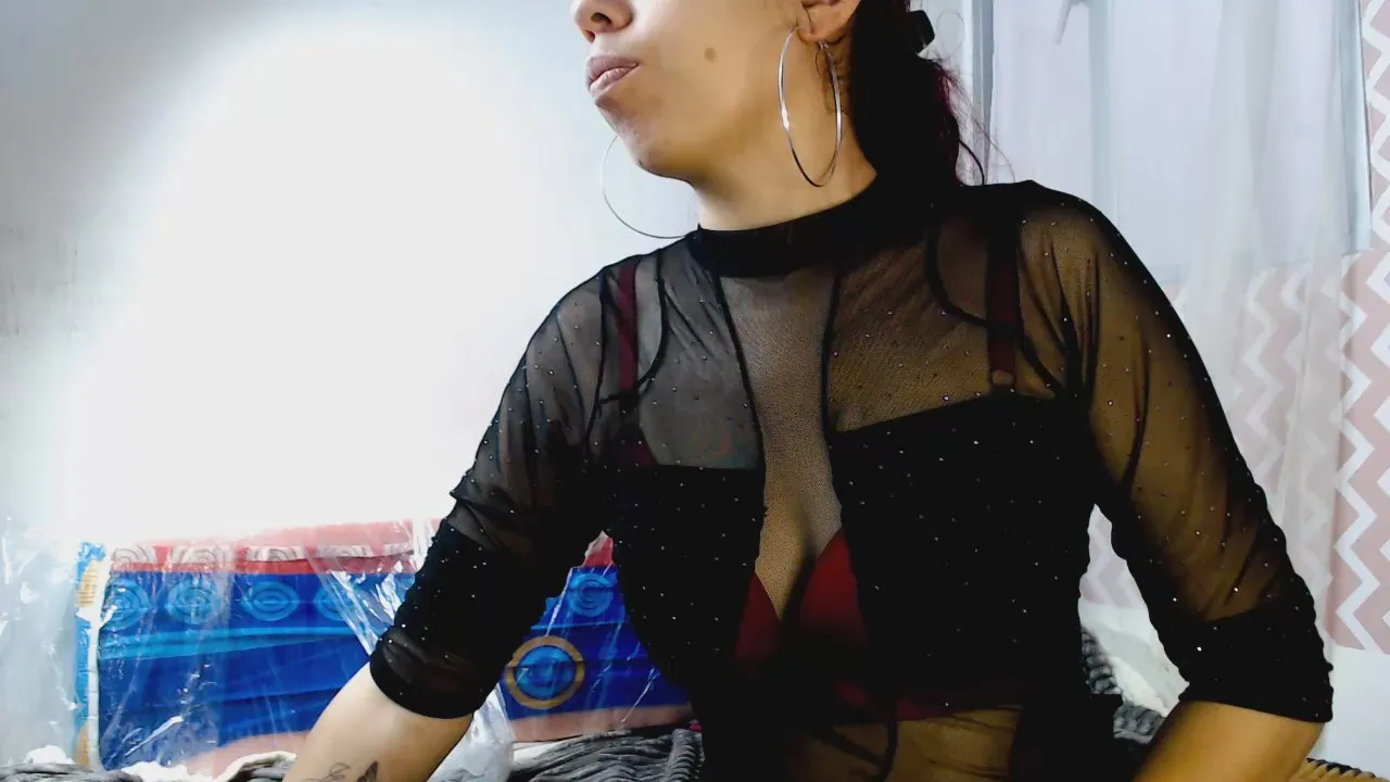 Offline Nathalie_f on Cam4