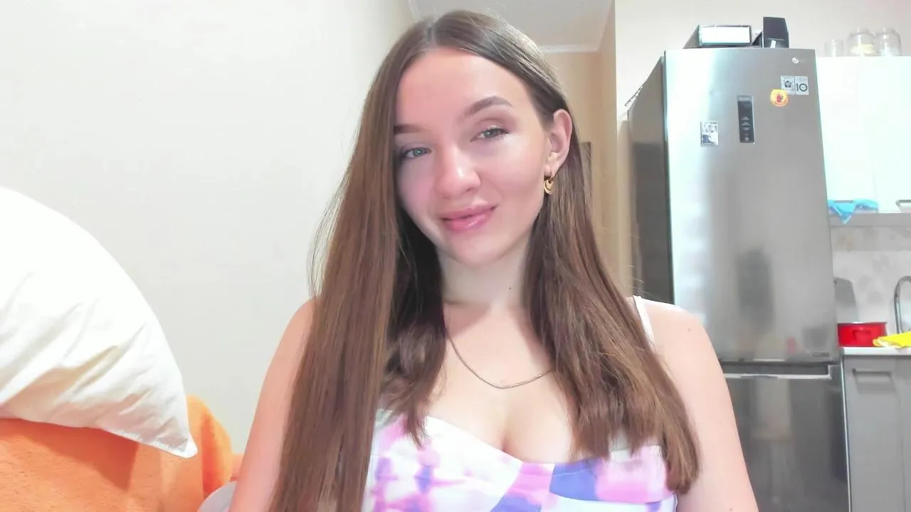 Offline Naughty_Molly on Cam4