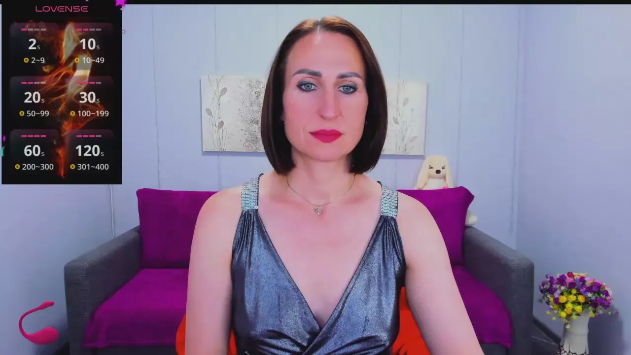 Offline Nia_Smithh on Cam4