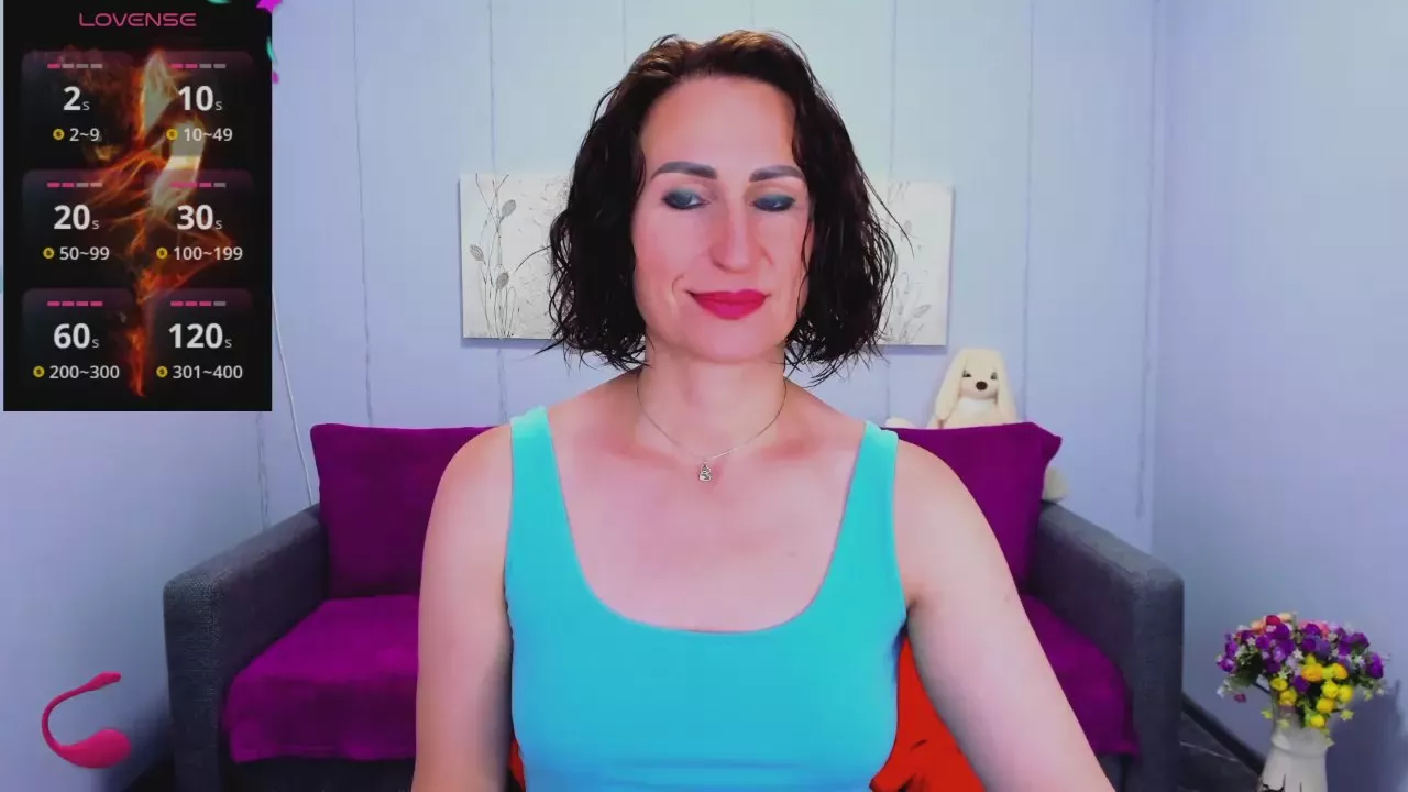 Offline Nia_Smithh on Cam4