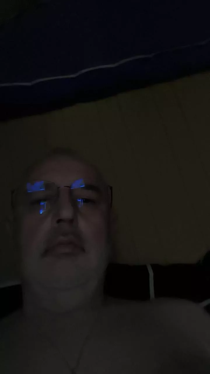 Offline nicedick184 on Cam4