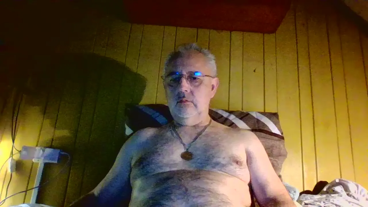 Offline nicedick184 on Cam4