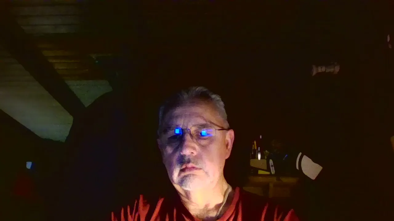 Offline nicedick184 on Cam4