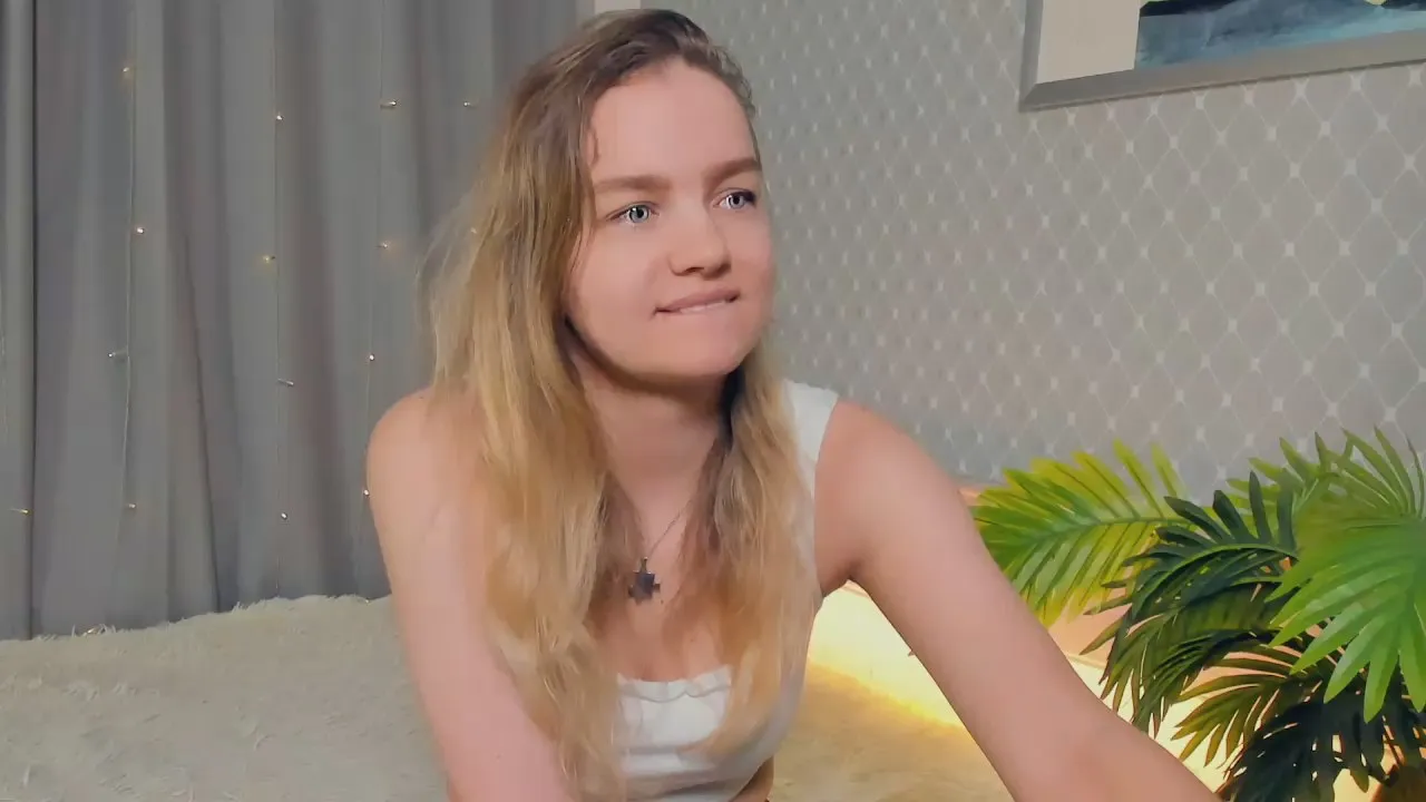 Freechat NickieMcenany on Cam4