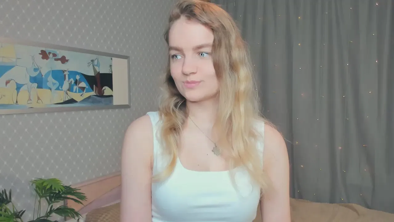 Freechat NickieMcenany on Cam4