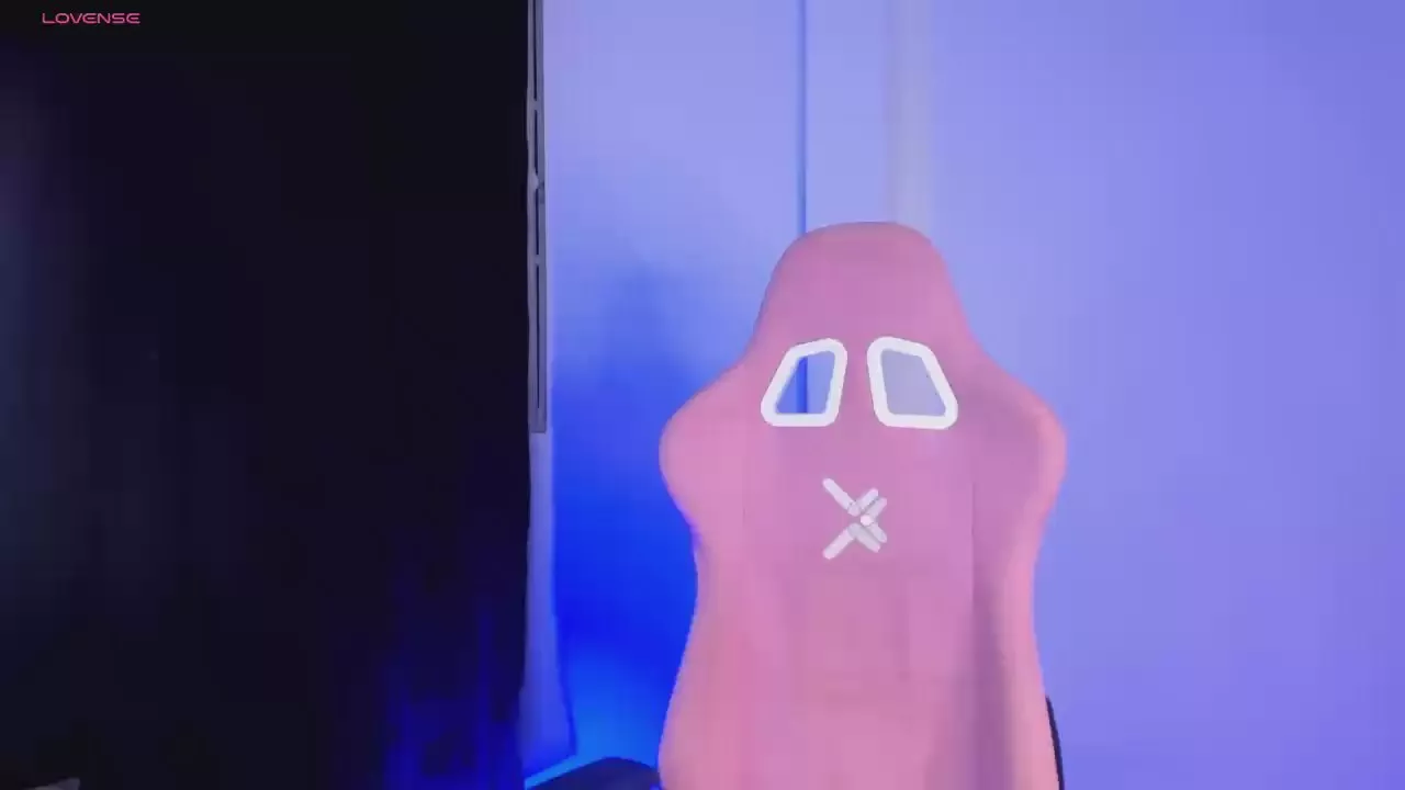 Offline nicky_peyton on Cam4