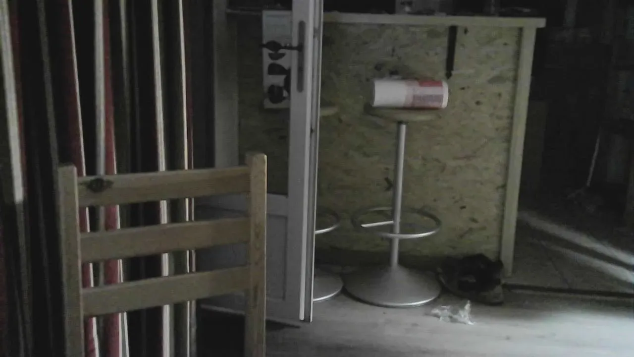 Offline nicolas07a on Cam4