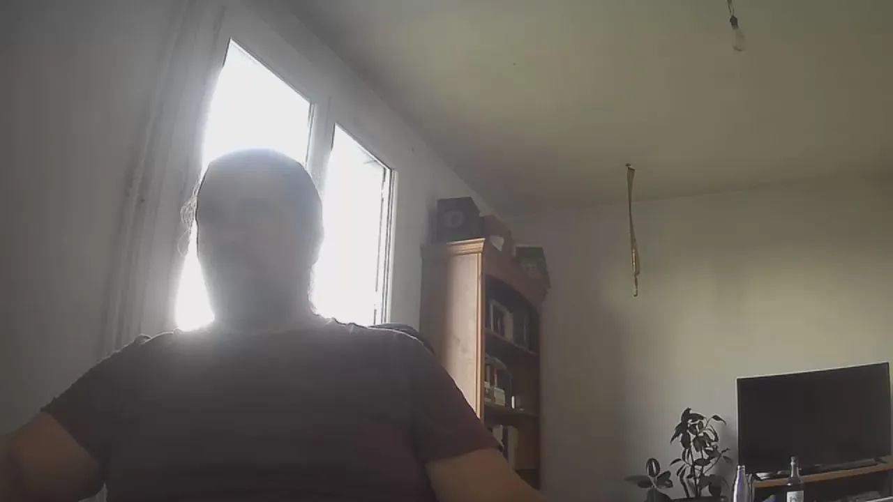 Offline nicolas07a on Cam4