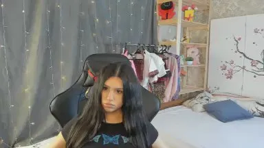 Offline NicolePars on Cam4