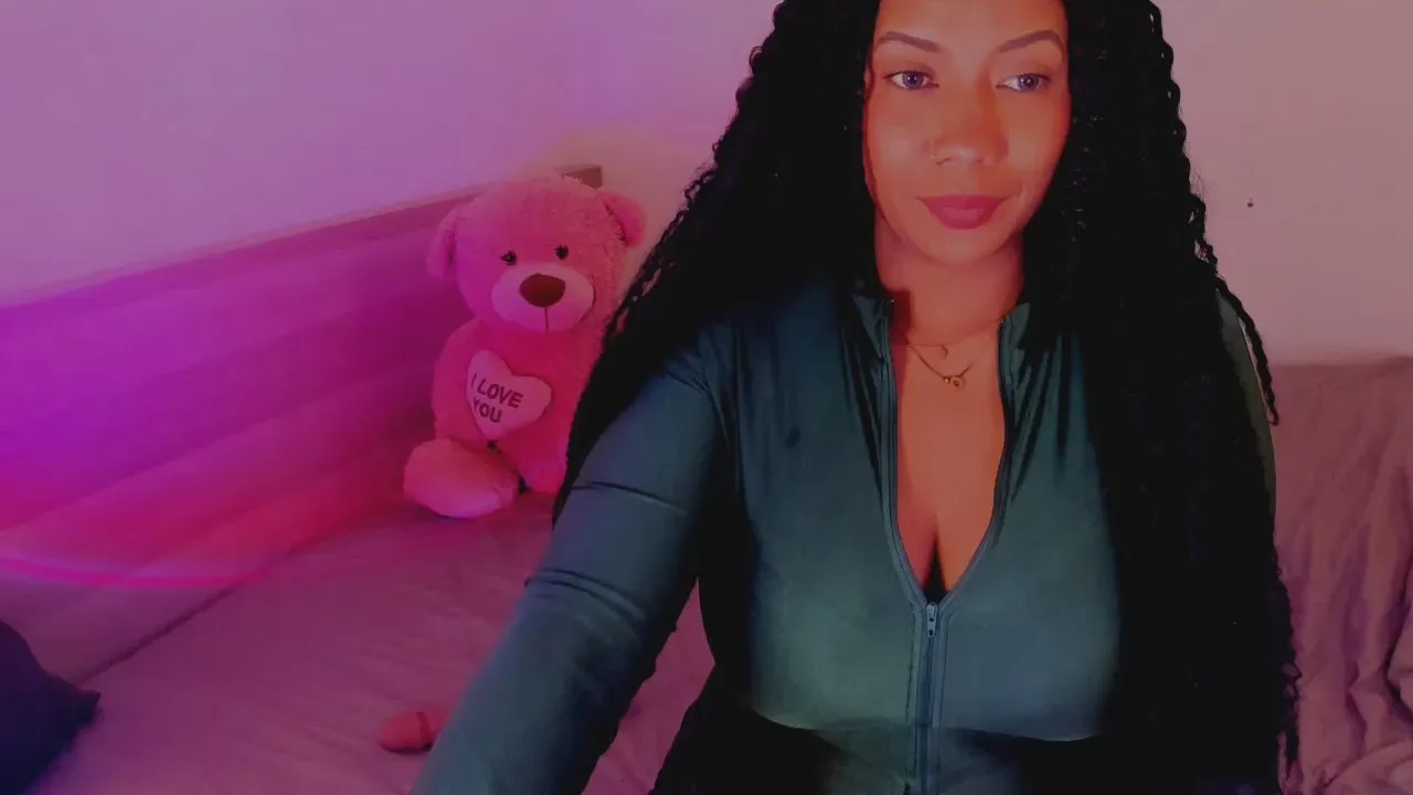 Freechat NicolePasqualot on Cam4