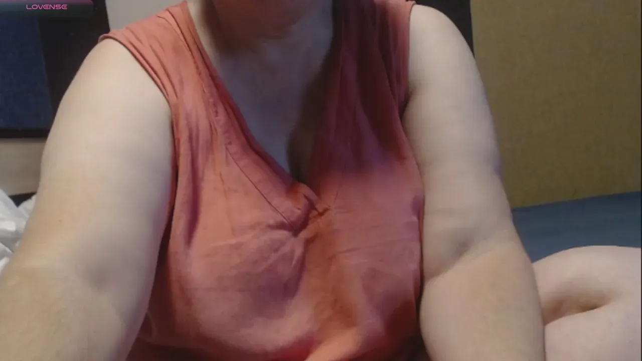 Offline NilaSexy77 on Cam4