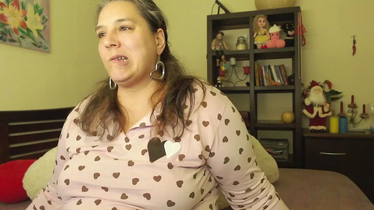 Offline niter_love on Cam4