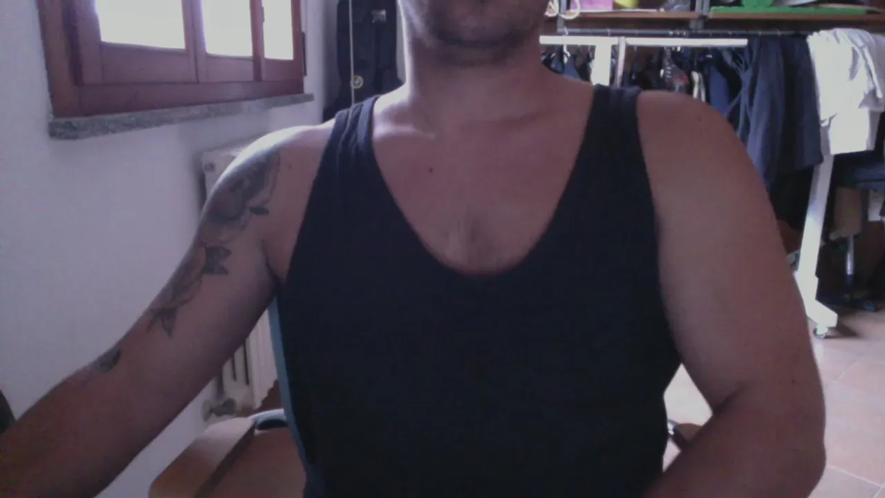 Offline nitrorx on Cam4