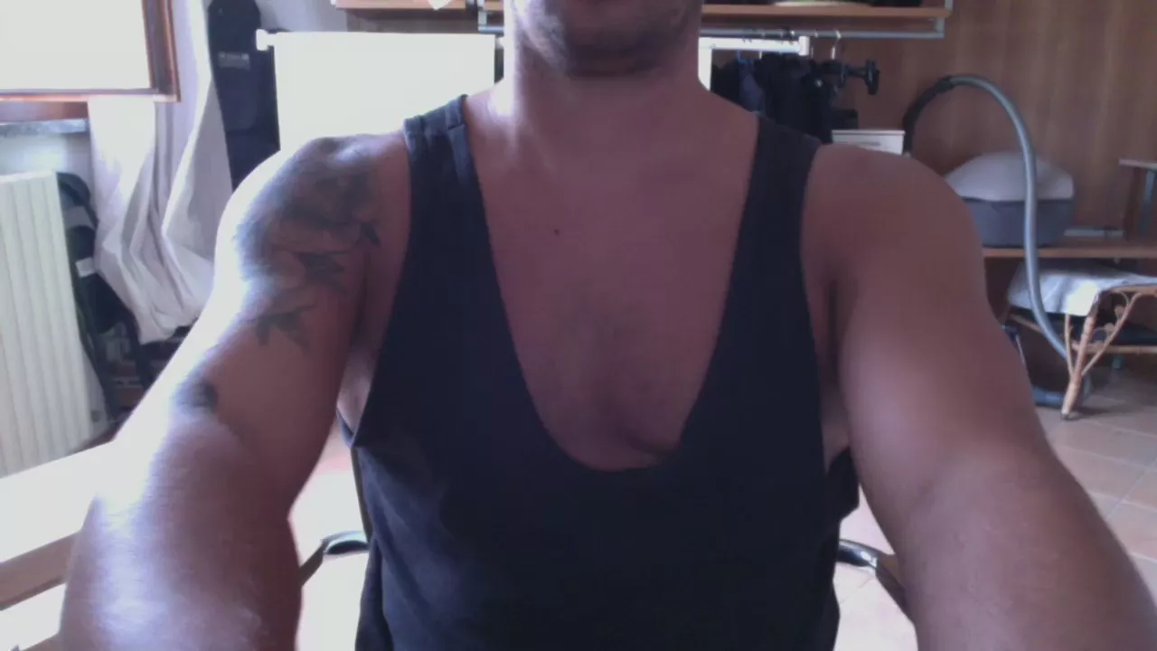 Offline nitrorx on Cam4