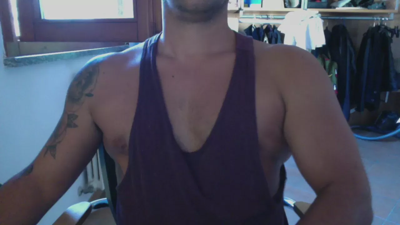 Offline nitrorx on Cam4