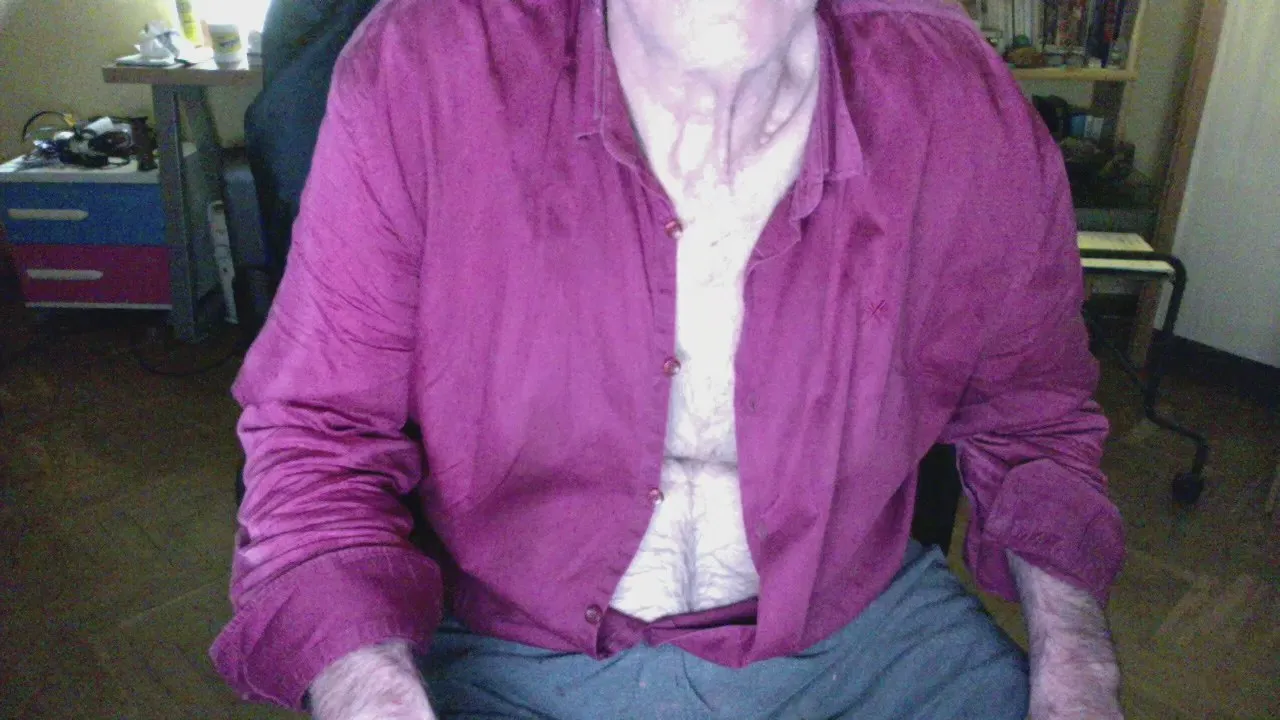 Offline nizi31 on Cam4