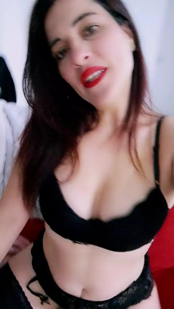 Offline Noehott on Cam4