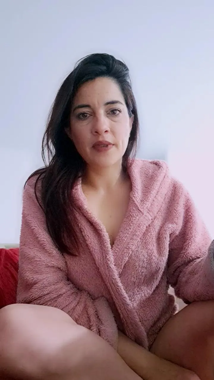 Offline Noehott on Cam4