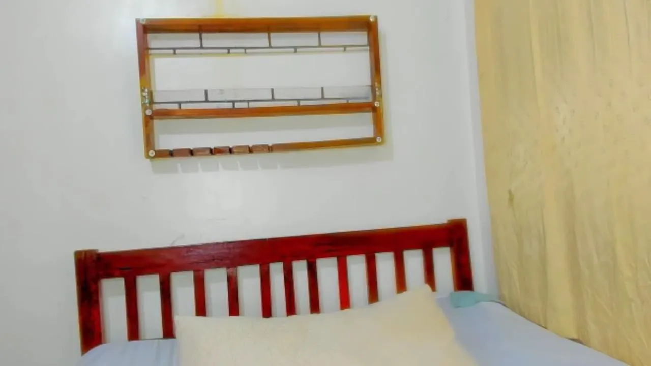 Freechat Noti_sam on Cam4