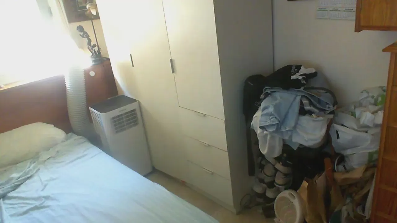 Offline NudistAlmeria on Cam4