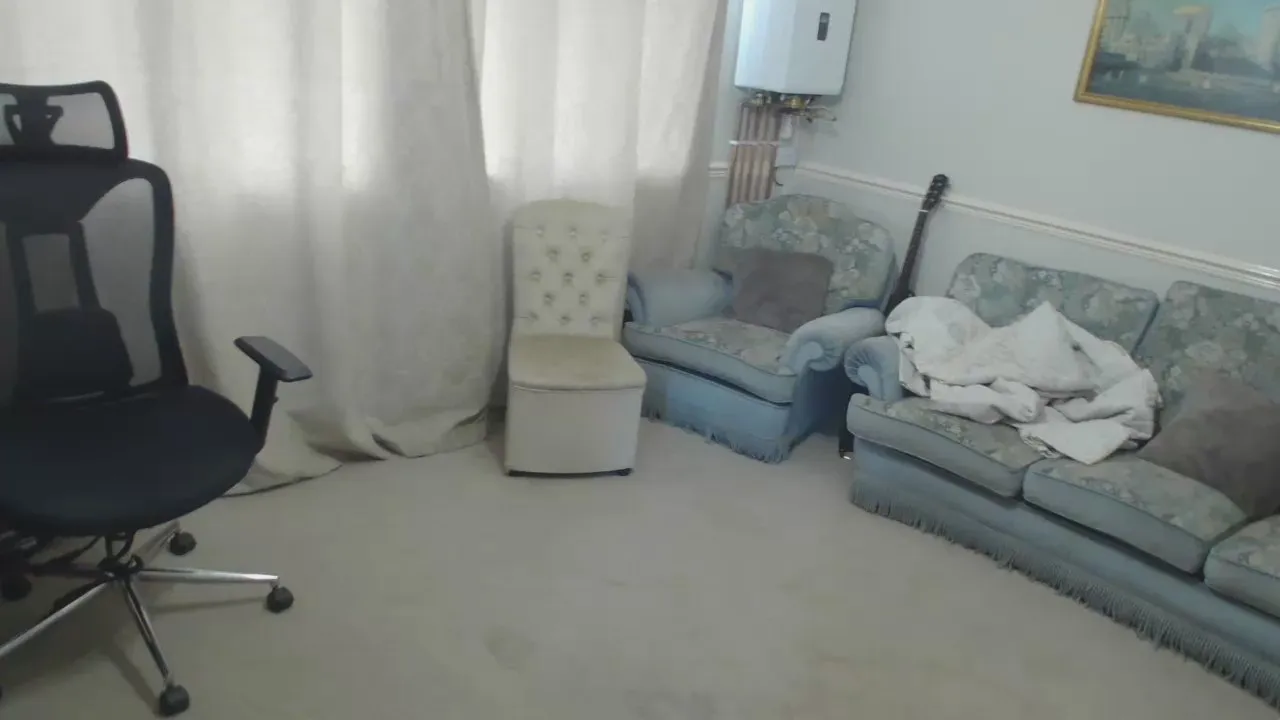 Offline Nudistmalemo on Cam4