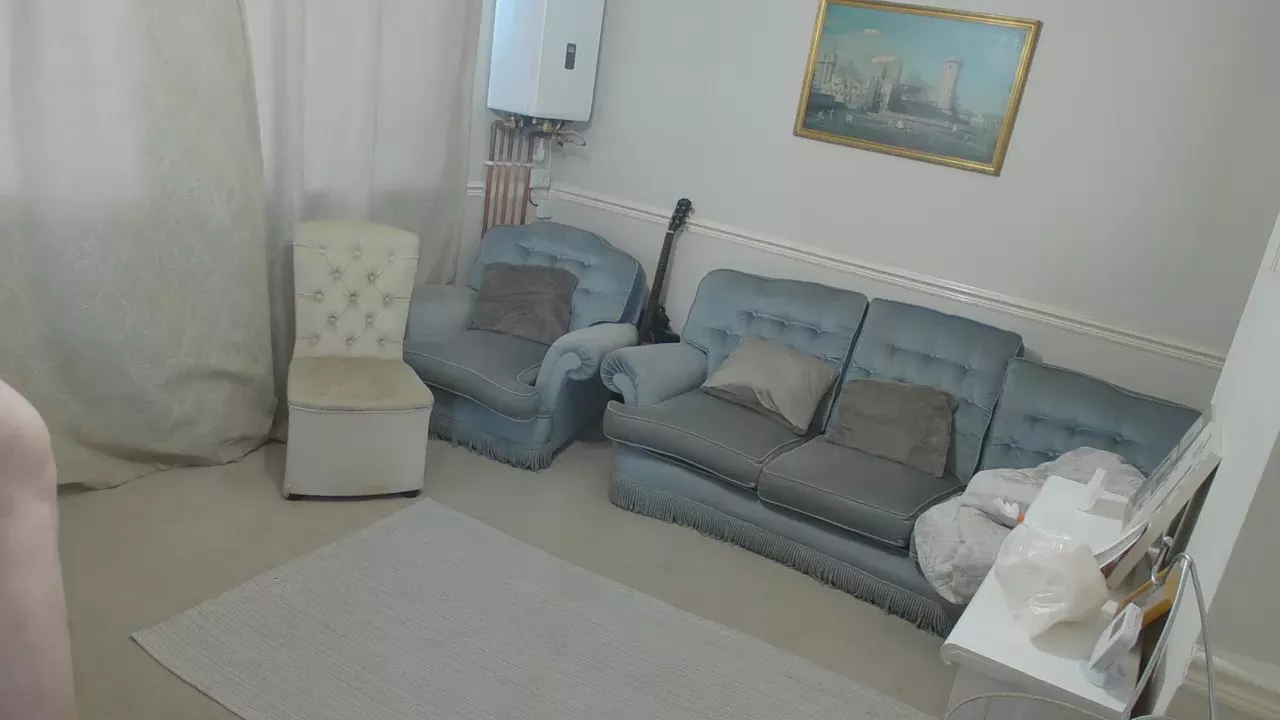 Offline Nudistmalemo on Cam4