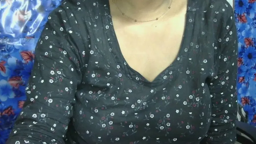 Offline NusratMimi on Cam4