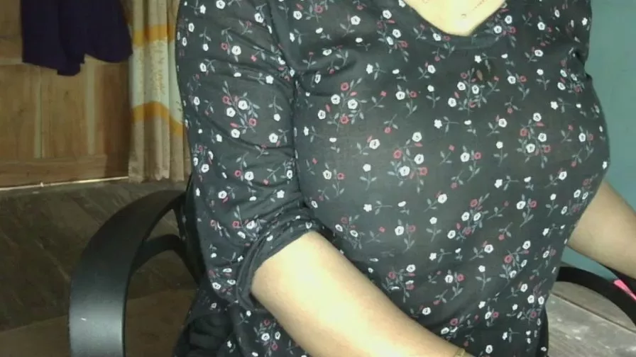 Offline NusratMimi on Cam4