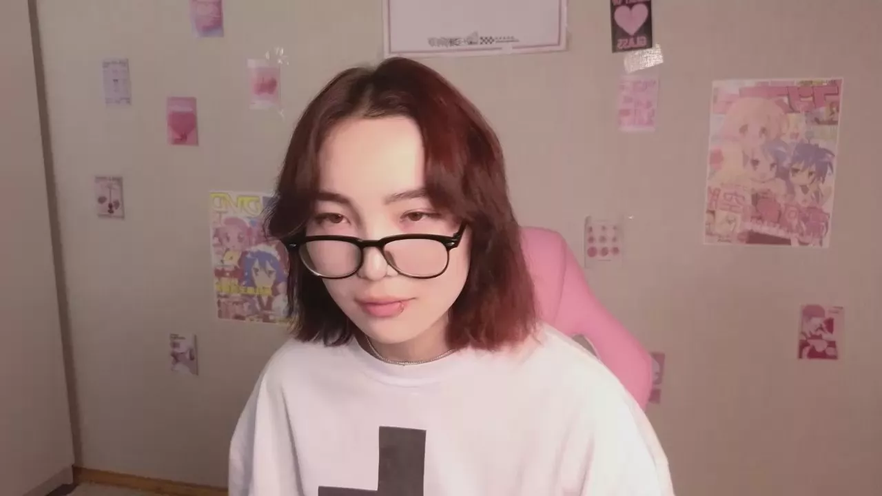 Offline OdeliaGills on Cam4