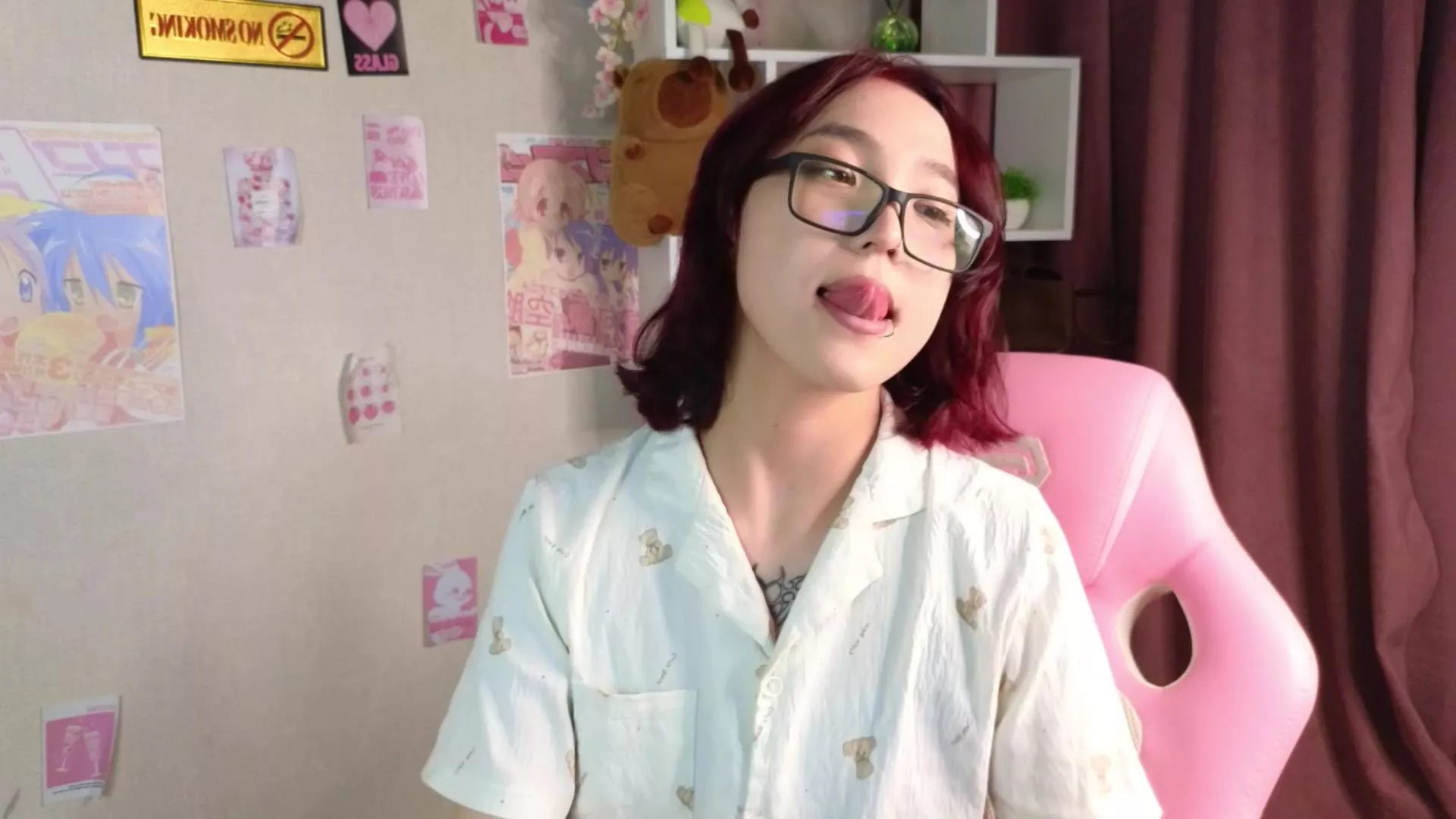 Offline OdeliaGills on Cam4