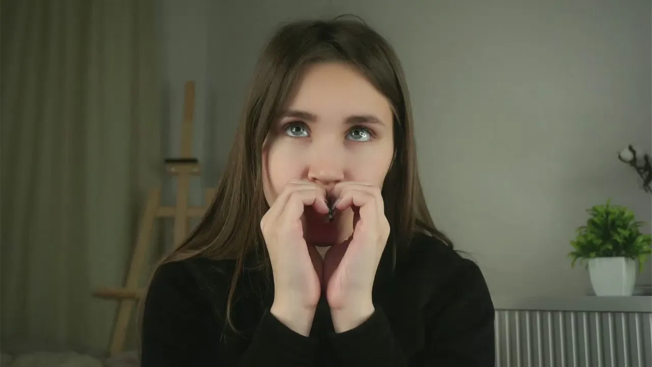 Offline OdelynaDainty on Cam4