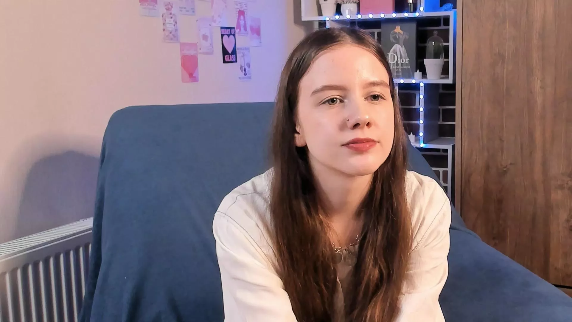 Offline OdetteDredge on Cam4