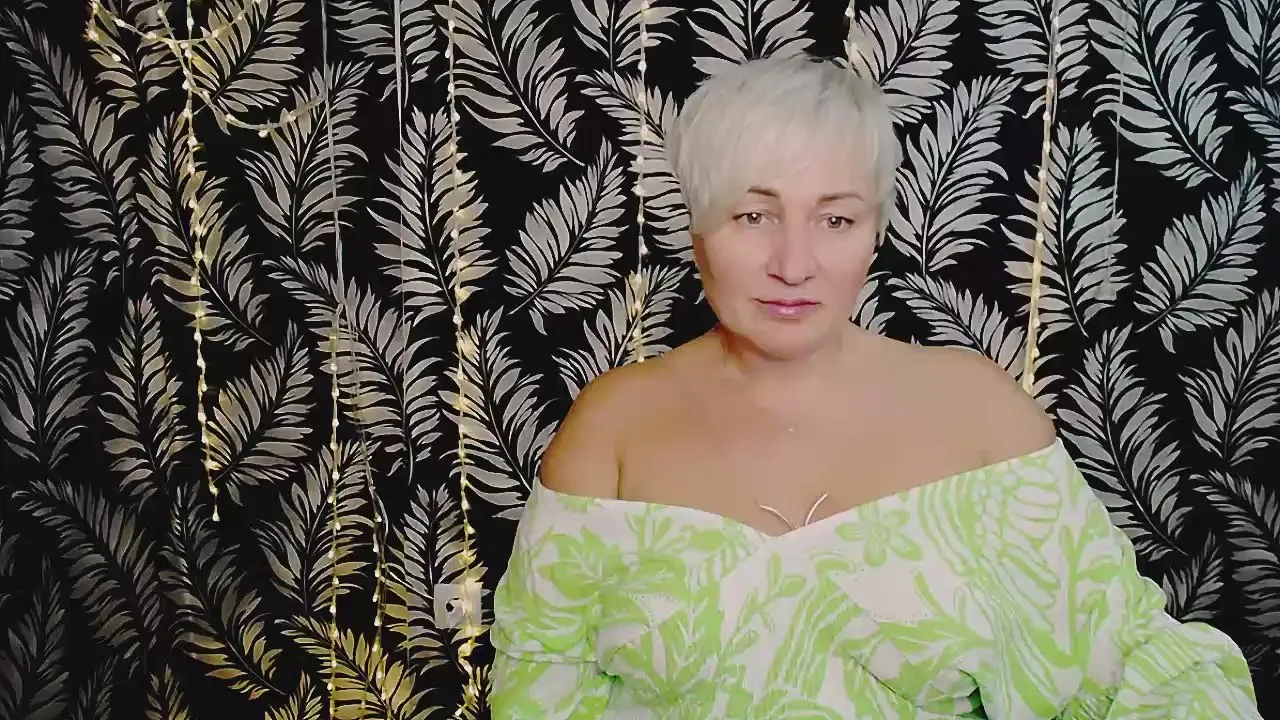 Offline OliviaOskar on Cam4