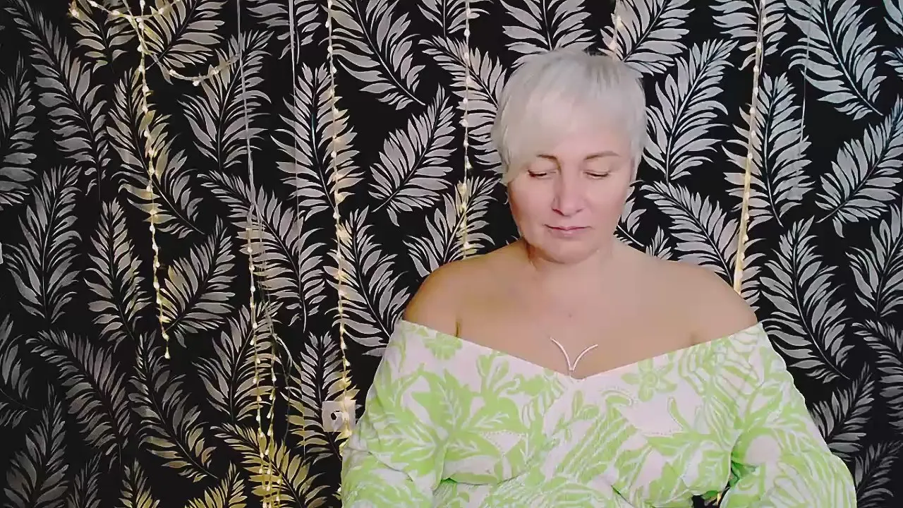 Offline OliviaOskar on Cam4