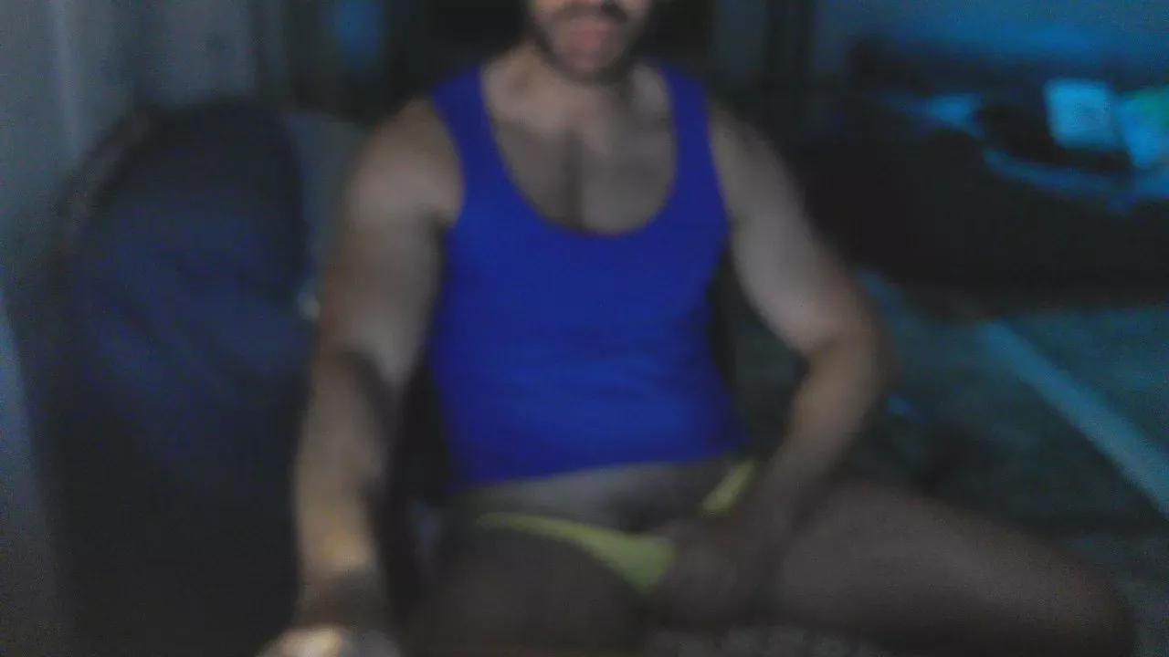 Olmo_hot from Cam4