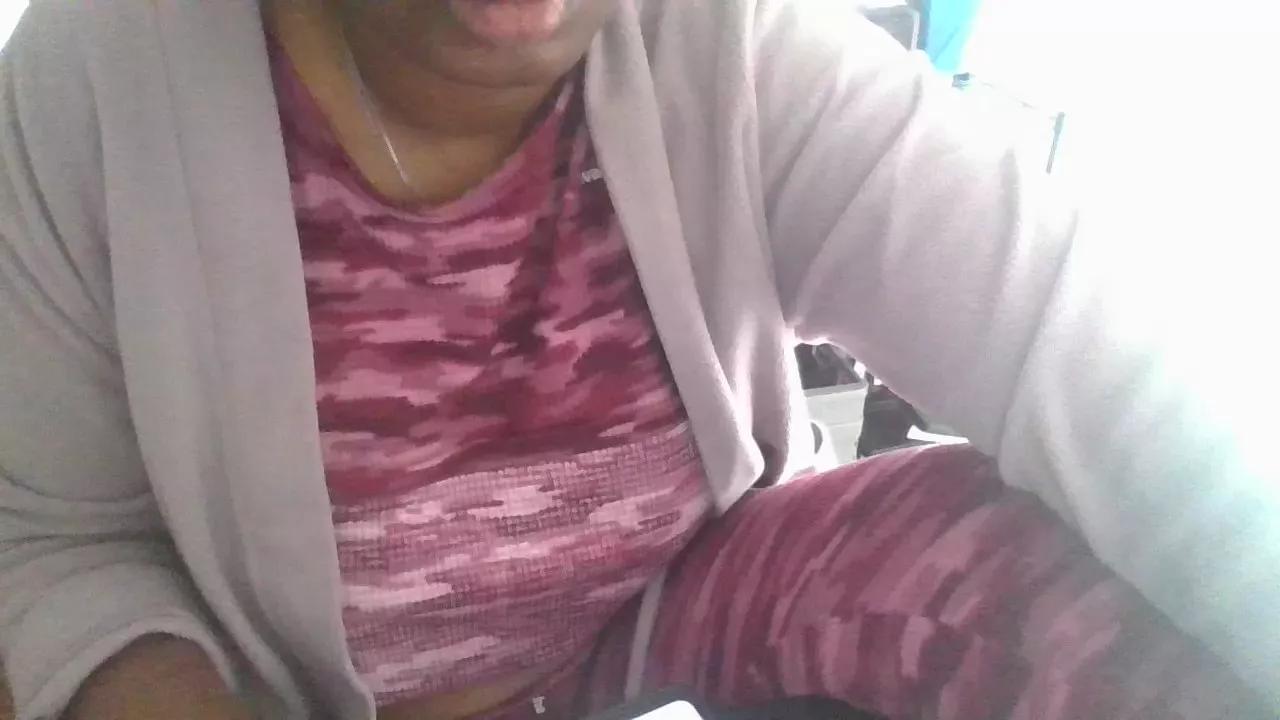 oneofakind2025 from Cam4