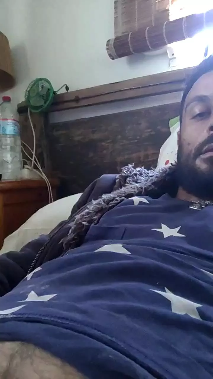 Offline Overday212 on Cam4