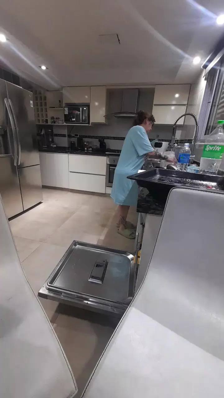 Offline pamelitahot3 on Cam4