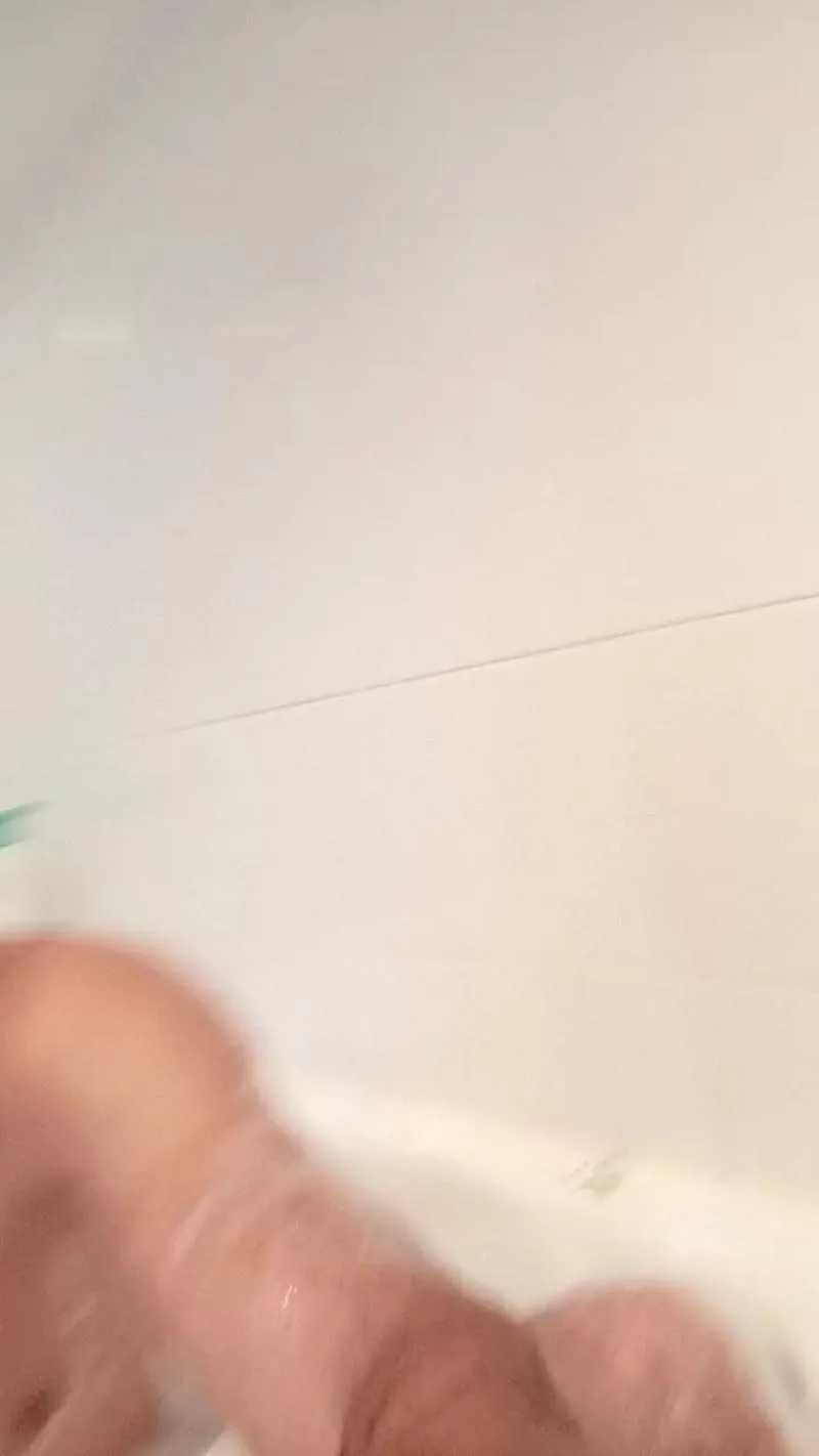 Offline Pareja8986 on Cam4